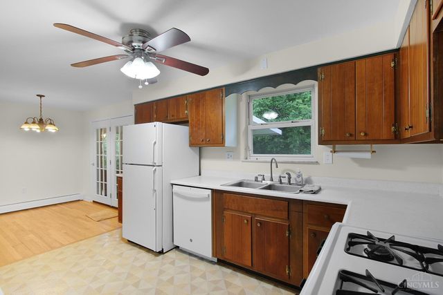 9046 W Saxton, West Chester, OH 45069