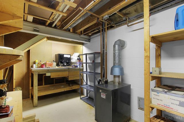9046 W Saxton, West Chester, OH 45069