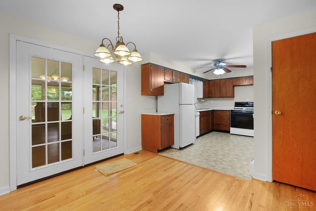 9046 W Saxton, West Chester, OH 45069