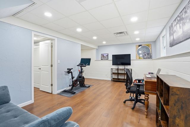 36 Blanchard Ter, Abington, MA 02351