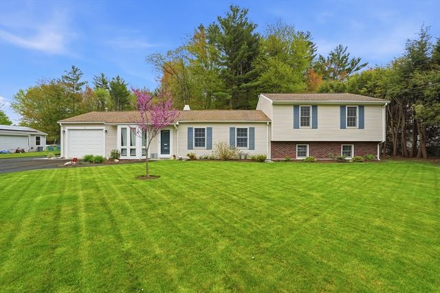 36 Blanchard Ter, Abington, MA 02351