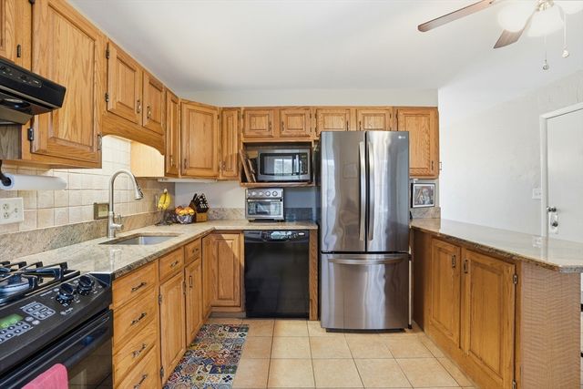 36 Blanchard Ter, Abington, MA 02351