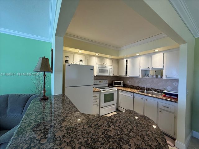 127 Tuscany B 127, Delray Beach, FL 33446