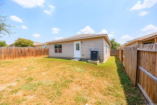 11235 Pecan Cyn, San Antonio, TX 78252