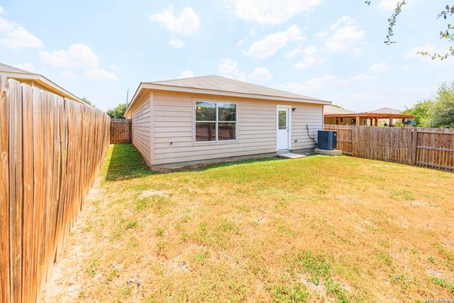 11235 Pecan Cyn, San Antonio, TX 78252
