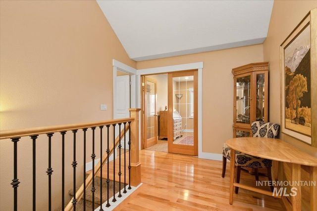 2264 E Comisky St, Meridian, ID 83646