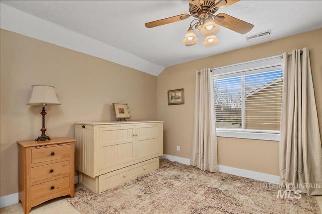 2264 E Comisky St, Meridian, ID 83646