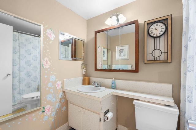 740 W Horizons W W 203, Boynton Beach, FL 33435