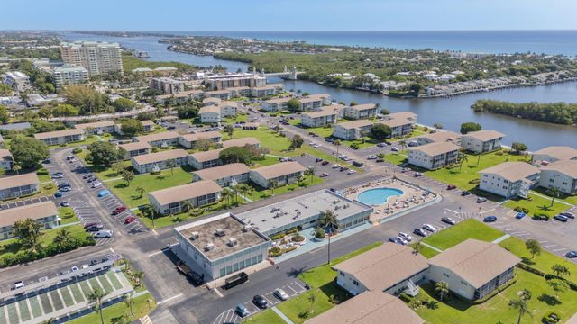 740 W Horizons W W 203, Boynton Beach, FL 33435