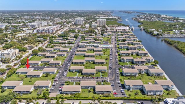 740 W Horizons W W 203, Boynton Beach, FL 33435