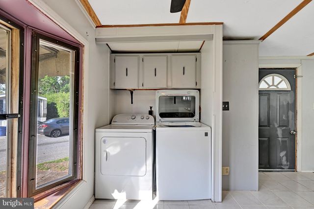 206 5TH ST, Lothian, MD 20711
