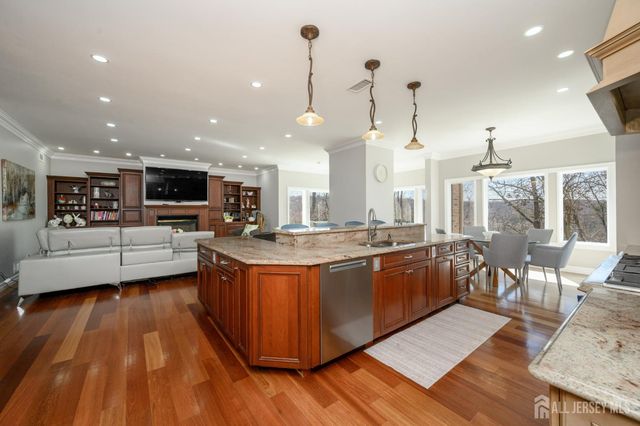 47 Wilson Avenue, Woodland Park, NJ 07424