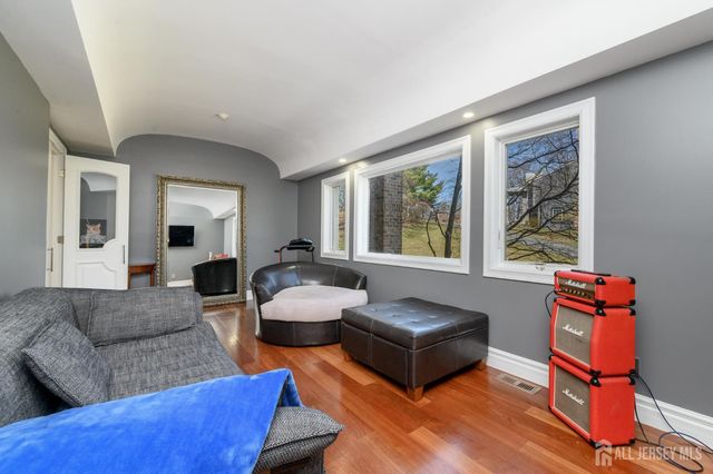 47 Wilson Avenue, Woodland Park, NJ 07424