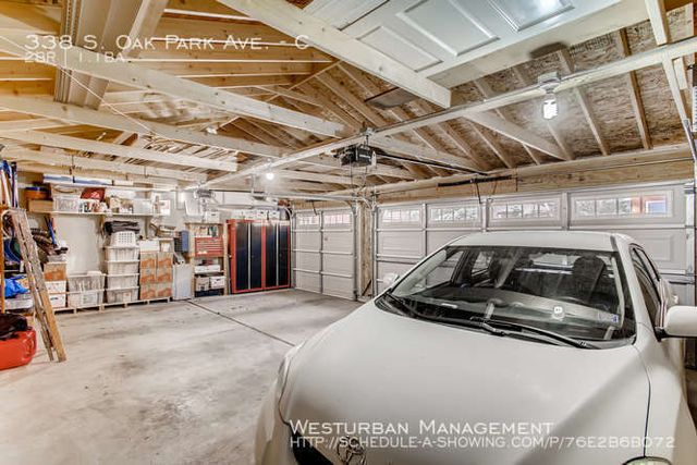 338 S Oak Park Avenue C, Oak Park, IL 60302