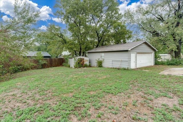 6345 N Tarrytown St., Park City, KS 67219