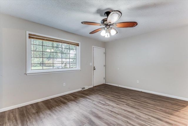 6345 N Tarrytown St., Park City, KS 67219