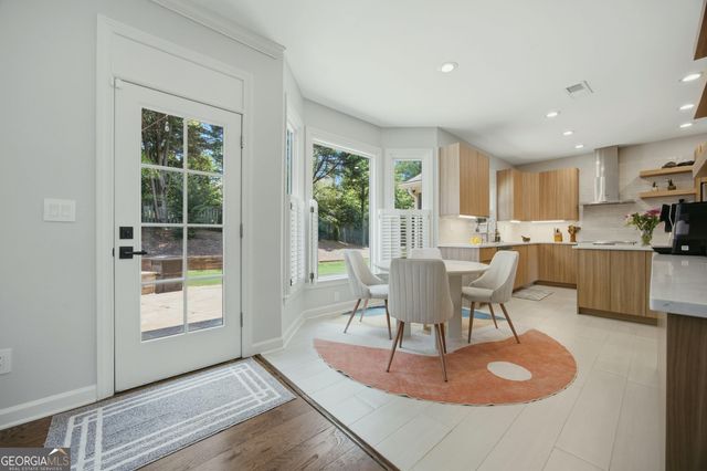7155 Fawn Lake Drive, Alpharetta, GA 30005