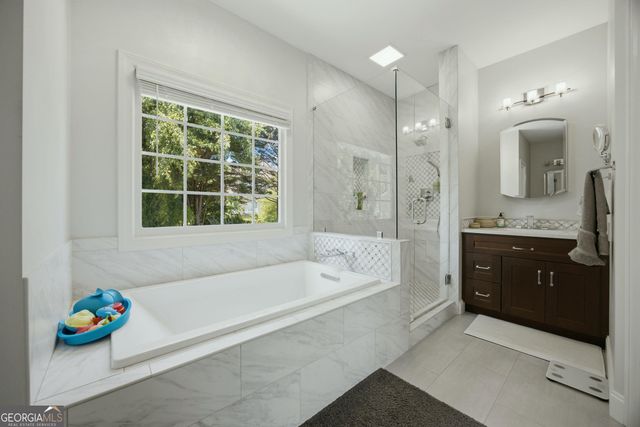 7155 Fawn Lake Drive, Alpharetta, GA 30005