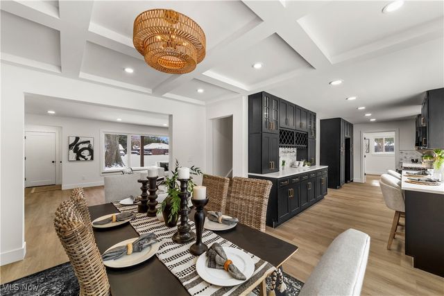 3350 Fairhill Drive, Rocky River, OH 44116