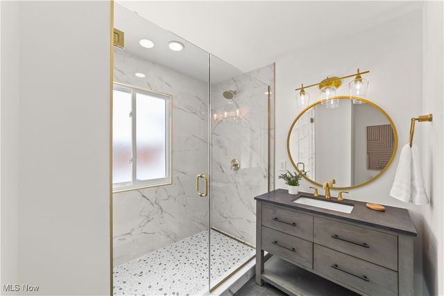 3350 Fairhill Drive, Rocky River, OH 44116