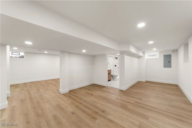 3350 Fairhill Drive, Rocky River, OH 44116