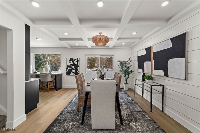 3350 Fairhill Drive, Rocky River, OH 44116