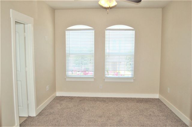 213 Lily Lane, Lewisville, TX 75057