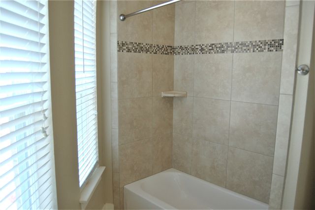 213 Lily Lane, Lewisville, TX 75057