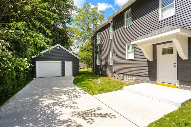 50 Rinewalt Street, Amherst, NY 14221