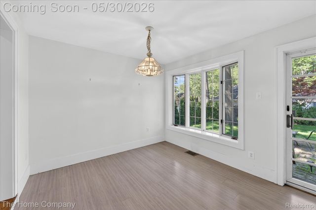 307 N Connecticut Avenue, Royal Oak, MI 48067