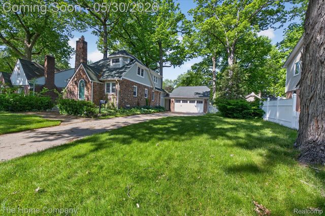 307 N Connecticut Avenue, Royal Oak, MI 48067