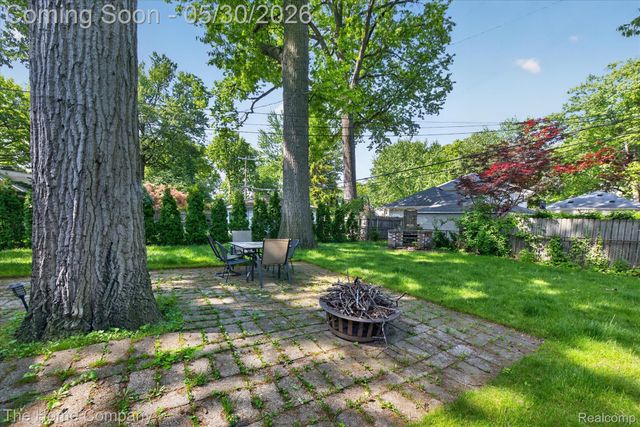 307 N Connecticut Avenue, Royal Oak, MI 48067