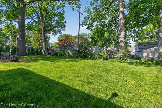 307 N Connecticut Avenue, Royal Oak, MI 48067