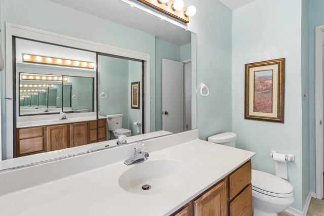 7028 Bismarck Dr, North Highlands, CA 95660