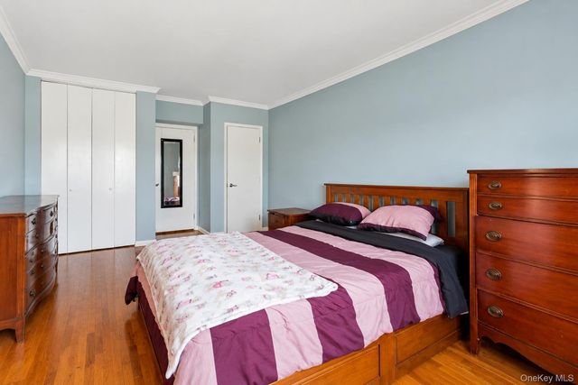 333 E Broadway 2K, Long Beach, NY 11561