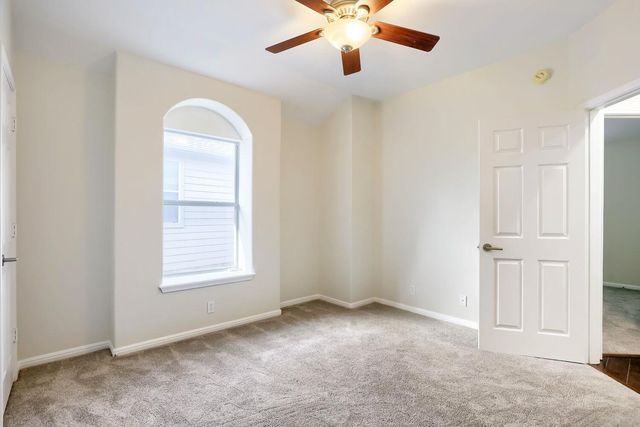 8215 Menlo Park PL, Round Rock, TX 78681