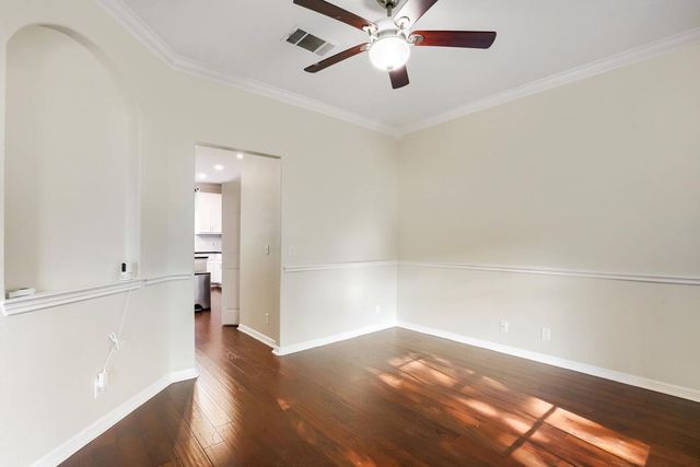 8215 Menlo Park PL, Round Rock, TX 78681