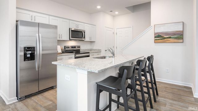 1719 Lighthouse Lane, Goshen, IN 46526