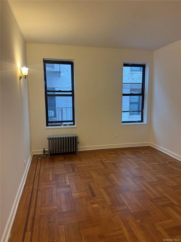 41-41 41st Street 5N, Sunnyside, NY 11104