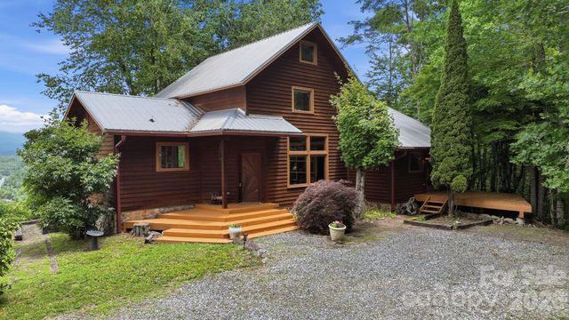 11150 Highway 19W Highway, Bryson City, NC 28713