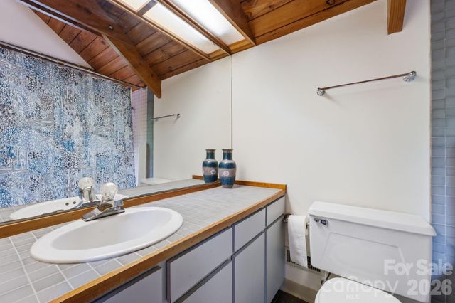 11150 Highway 19W Highway, Bryson City, NC 28713