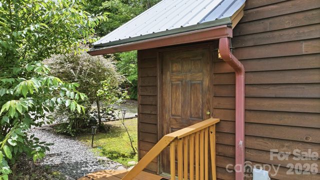 11150 Highway 19W Highway, Bryson City, NC 28713