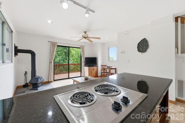 11150 Highway 19W Highway, Bryson City, NC 28713