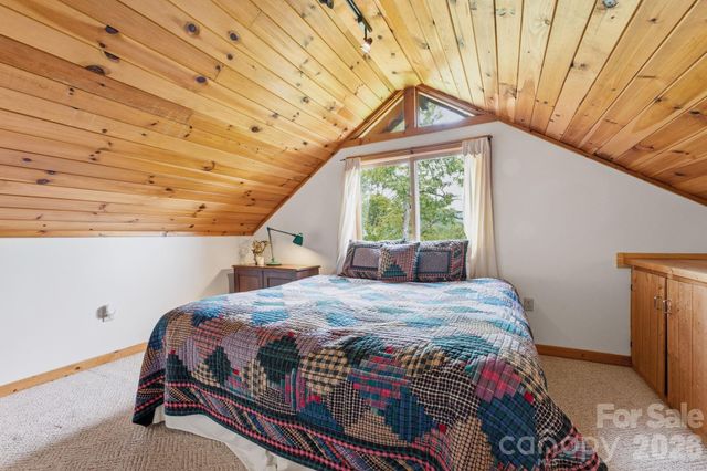 11150 Highway 19W Highway, Bryson City, NC 28713