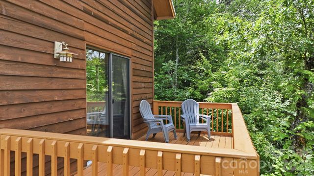 11150 Highway 19W Highway, Bryson City, NC 28713