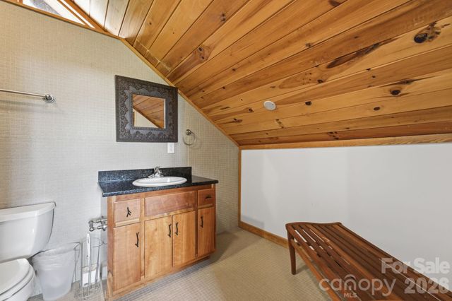 11150 Highway 19W Highway, Bryson City, NC 28713
