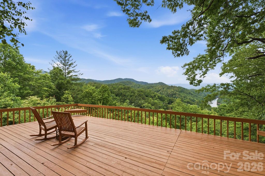 11150 Highway 19W Highway, Bryson City, NC 28713