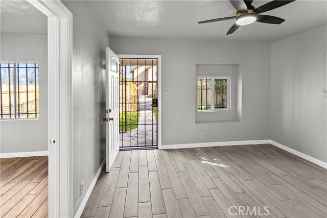 2521 P, Bakersfield, CA 93301