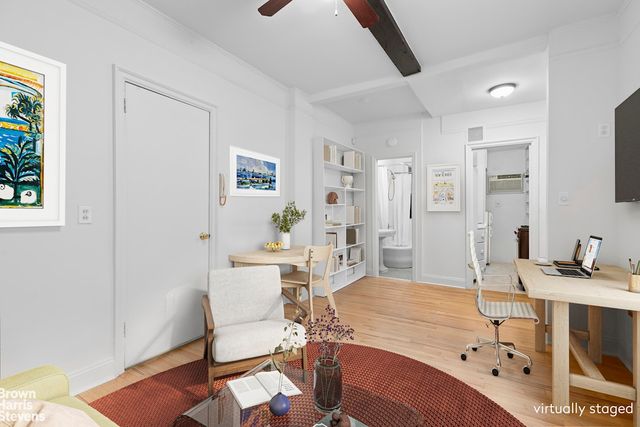 140 E 95th St Ste 1E, New York City, NY 10128