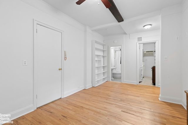 140 E 95th St Ste 1E, New York City, NY 10128